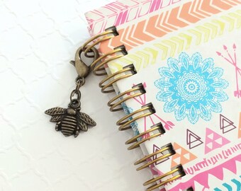 Bee Charm Keychain Clip or Zipper Pull, Bronze Busy Honey Bee Planner Journal Clasp Accessories, Spring and Summer Spiral Book Accessory