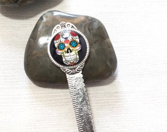Skull Bookmark Ruler, Sugar Skull Head Metal Book Mark, Gothic Skeleton Planner Accessories, Unique Bookmarkers, Punk and Halloween Gifts