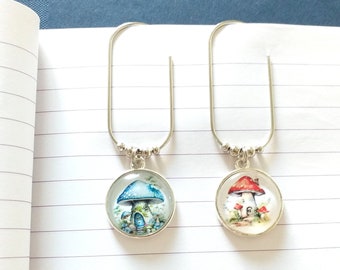 Mushroom House Wide Paper Clips in Red and Blue, Cottagecore Country Home Paperclip Bookmarks, Garden Shrooms Book Mark Planner Clasps, Gift