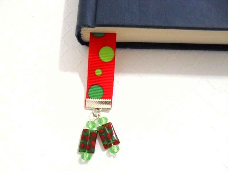 Christmas Ribbon Bookmark, Teacher Gifts, Red and Green Ribbon Bookmarker, Holiday Beaded Book Jewelry, Seasonal Christmas Ribbon Bow Charm image 3