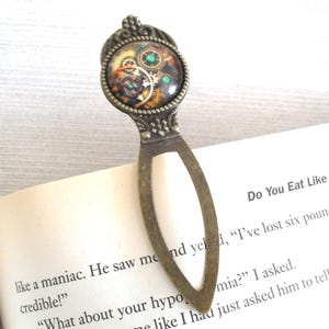 Steampunk Metal Book Clip, Clock Gears Paper Clip, Science Fiction Steam Powered Machines, Cameo Bookmark Paperclip, Old Technology Engines