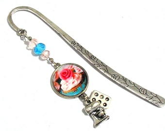 Cupcake Metal Bookmark, Baking Appliances Book Jewelry for Bakers and Cooks, Muffin Tray and Recipe Mixer Machine Charms Beaded Page Marker
