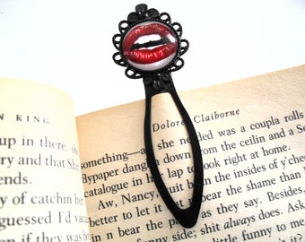 Sultry Lips Bookmark Clip, Sexy Parted Lips Black Paper Clip, Antique Style Book and Paper Accessories, Cabochon Bookmarker with Glass Dome