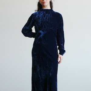 1930s Sapphire Blue Silk Velvet Gown