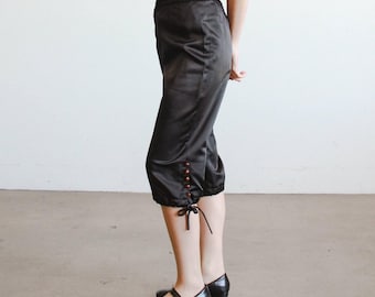 1990s Chloe Black Silk Satin Toreador Pant