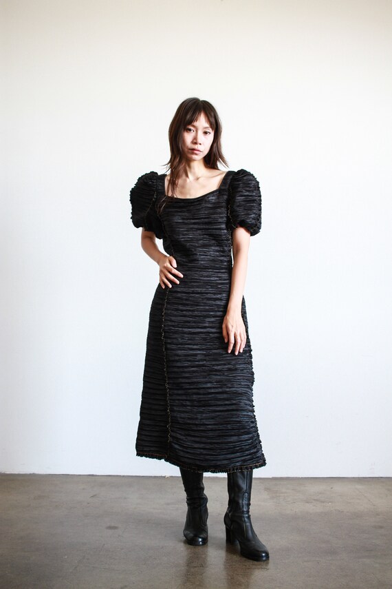 1980s Mary McFadden Black Pleated Silk Dress - image 4