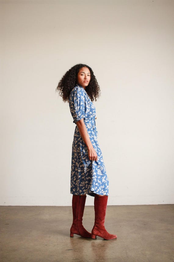 1940s Cerulean Cold Rayon Chinoiserie Motif Belte… - image 3