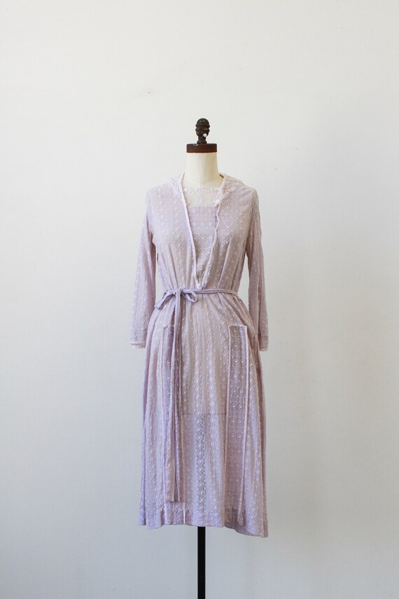 vintage 1920s lilac embroidered cotton dress