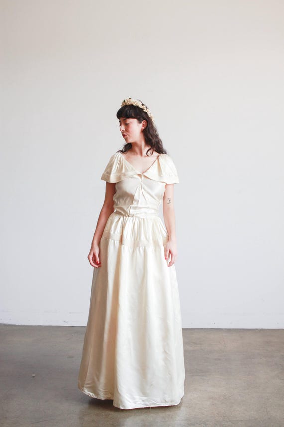 1940s Ivory Liquid Satin off Shoulder Dress - Etsy 1940s Ivory Liquid Satin off Shoulder Dress - Etsy