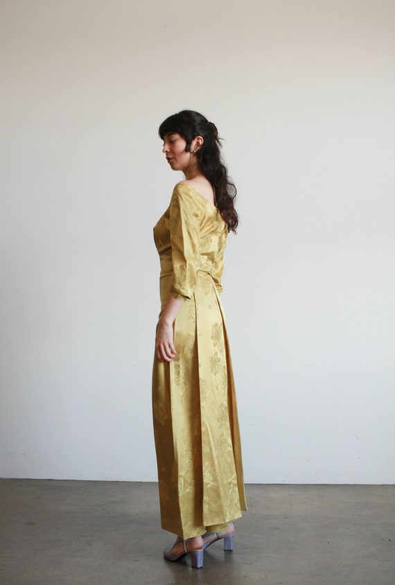 1950s Yellow Gold Damask Silk Dress - image 5