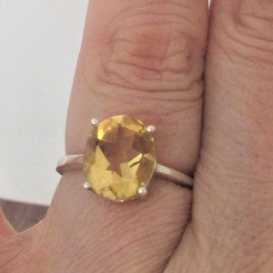 Solitaire Lemon Quartz Ring size 7, Gorgeous Very rare color, Sterling silver. Artist design, Gift for her. image 2