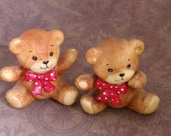 2 Vintage Brown Bear Figurines with Red Bow.  Enesco 1979 Collectibles. Gift for Kids and adults.