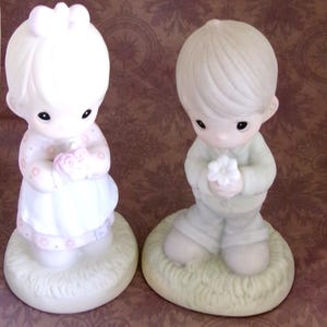 Precious Moments &quot;Mommy I Love You&quot; Girl and Boy Enesco 1987  figurine, ,  Vintage collectibles. Mother&#39;s day, Gift for Her.