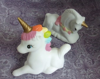 Unicorno in ceramica vintage Set 2, figura Rainbow Mane 3"T, regalo per ragazze e collezionisti,