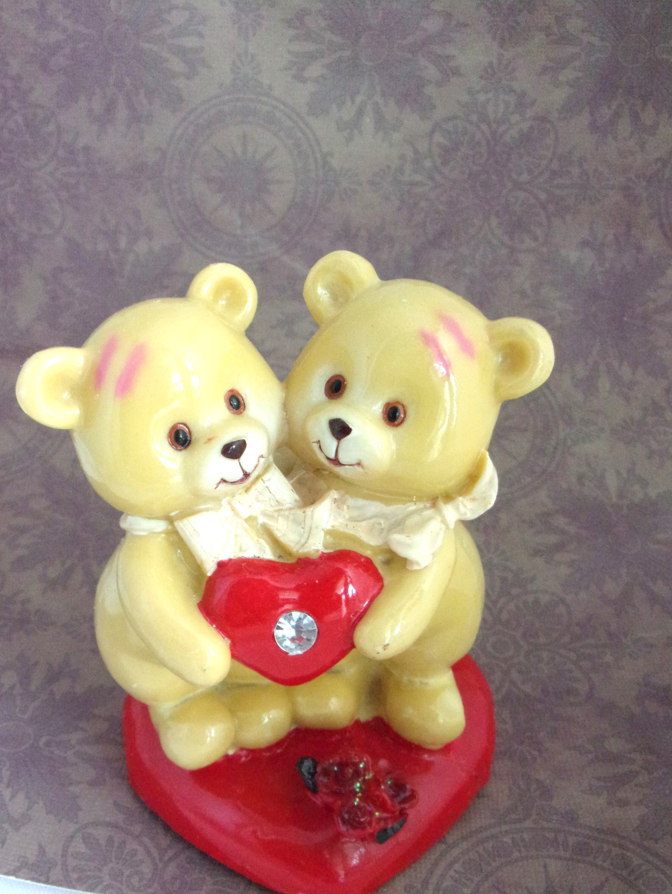 テディベアのカップルの置物: 愛 - 恋人への贈り物 - 高さ 4.25 インチ