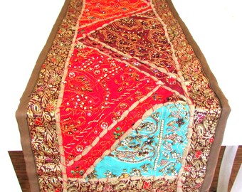 Caminho de mesa patchwork com miçangas, 40x180 cm: Feito à mão, totalmente forrado.
