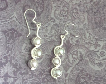 Silver light Grey Pearl Earrings, Triple Pearls- Wavy- Hand crafted Drops 2" L, 925 Sterling silver & Natural Gems, Gift For Her.