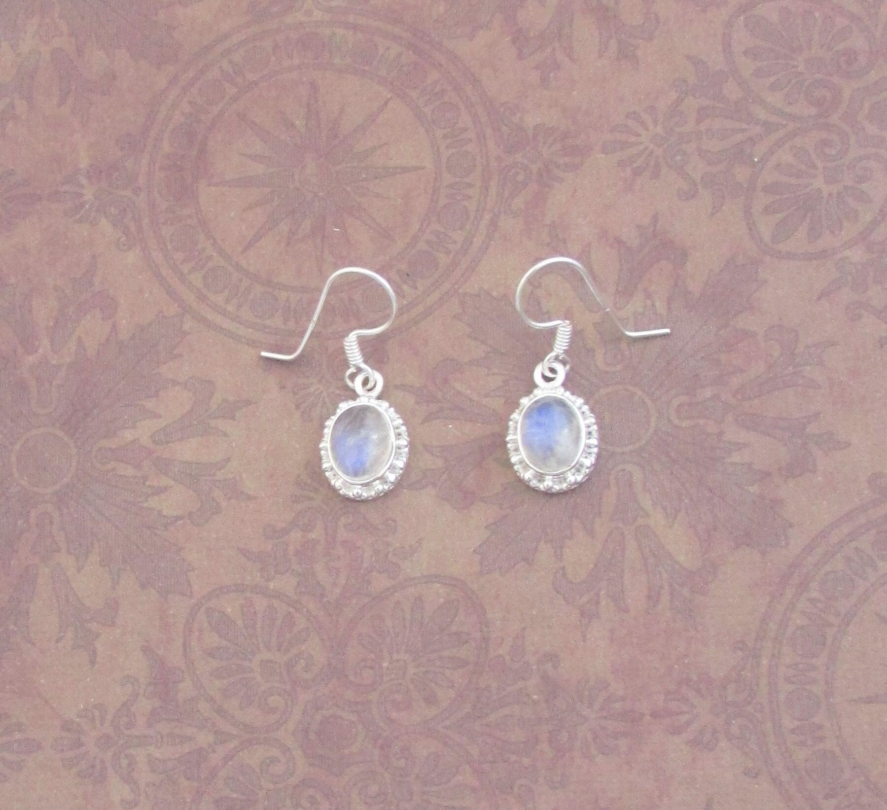 Anello Floreale con Pietra di Luna // FLORA