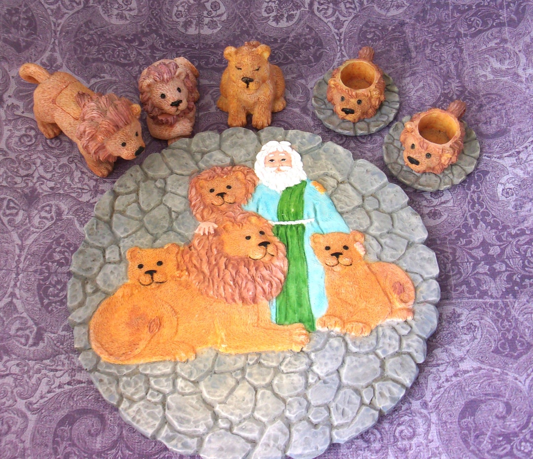 Miniature Tea Set Daniel and the Lions : 10 Pcs- Resin. Vintage Like ...