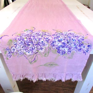 Linen Table Runners Lavender color : 16x72 with Frayed Edges and Hand painted Hydrangeas Flowers.