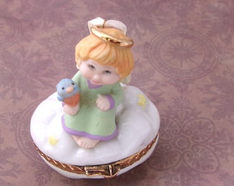 Angel on trinket/Jewelry Box, Cloud keeper Angel, Hallmark porcelain Keepsake Ornament Box, Angel hinged  box. Gift for her.