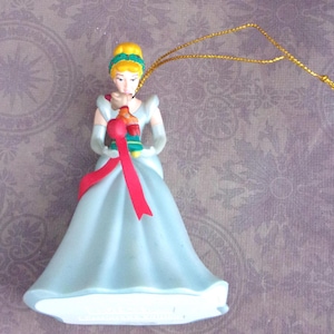 Christmas Magic Disney Cinderella Ornament. Grolier President's Edition figurine. Vintage Collectible-New. Gift for her.