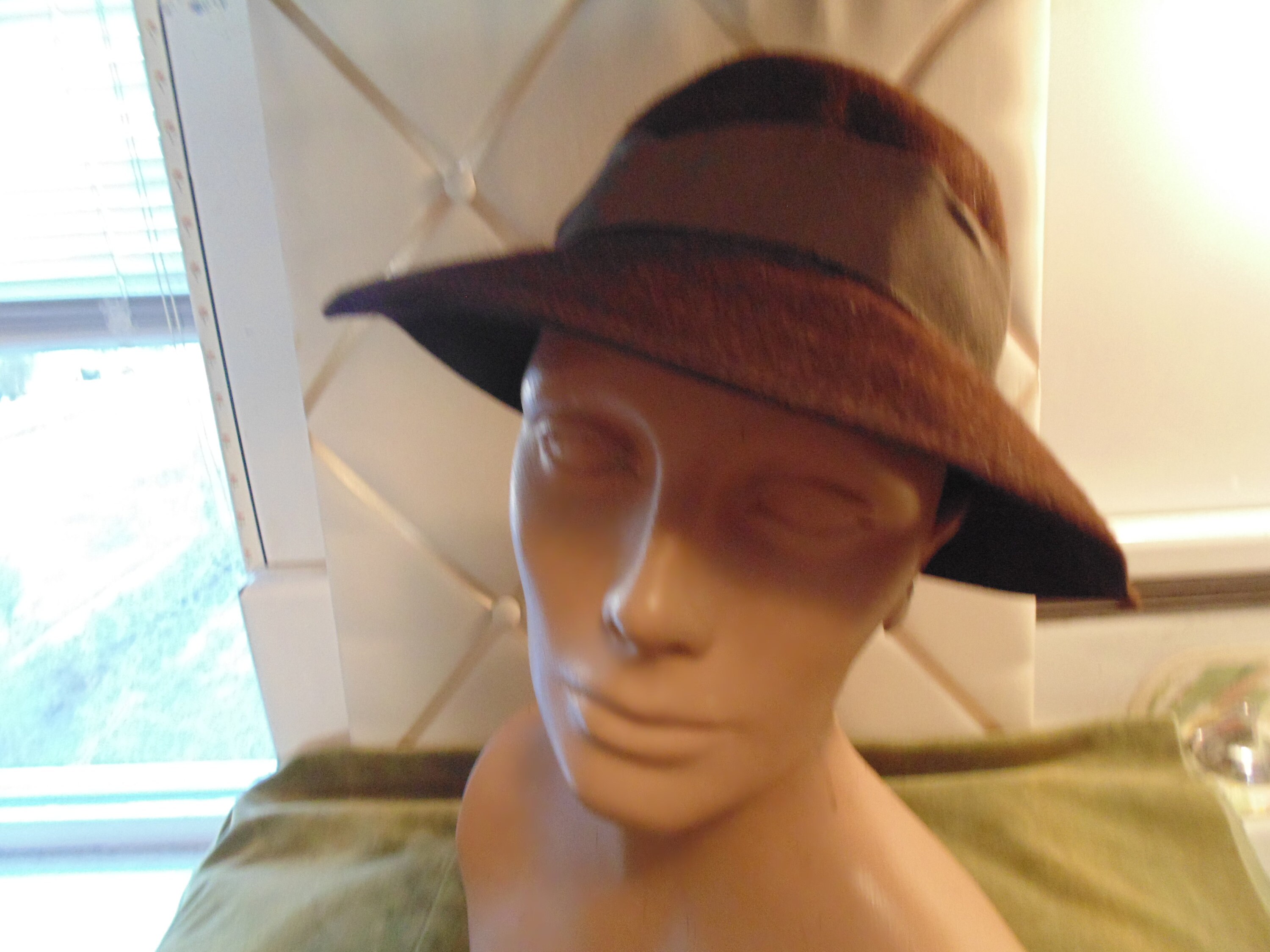 Vintage 1940s Brown Felt Hat With 