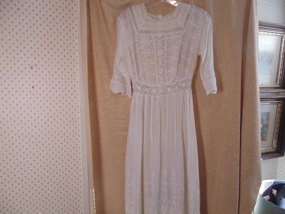 Antique White Cotton Lace Dress, Bust 32" #9182