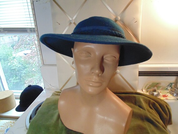 Vintage Dark Blue Green  Felt Wide Brim Hat with … - image 3