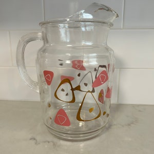 Federal Pink Boomerang Amoeba Pitcher - Small Chip