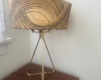 Mid Century Modern Tripod Table Lamp
