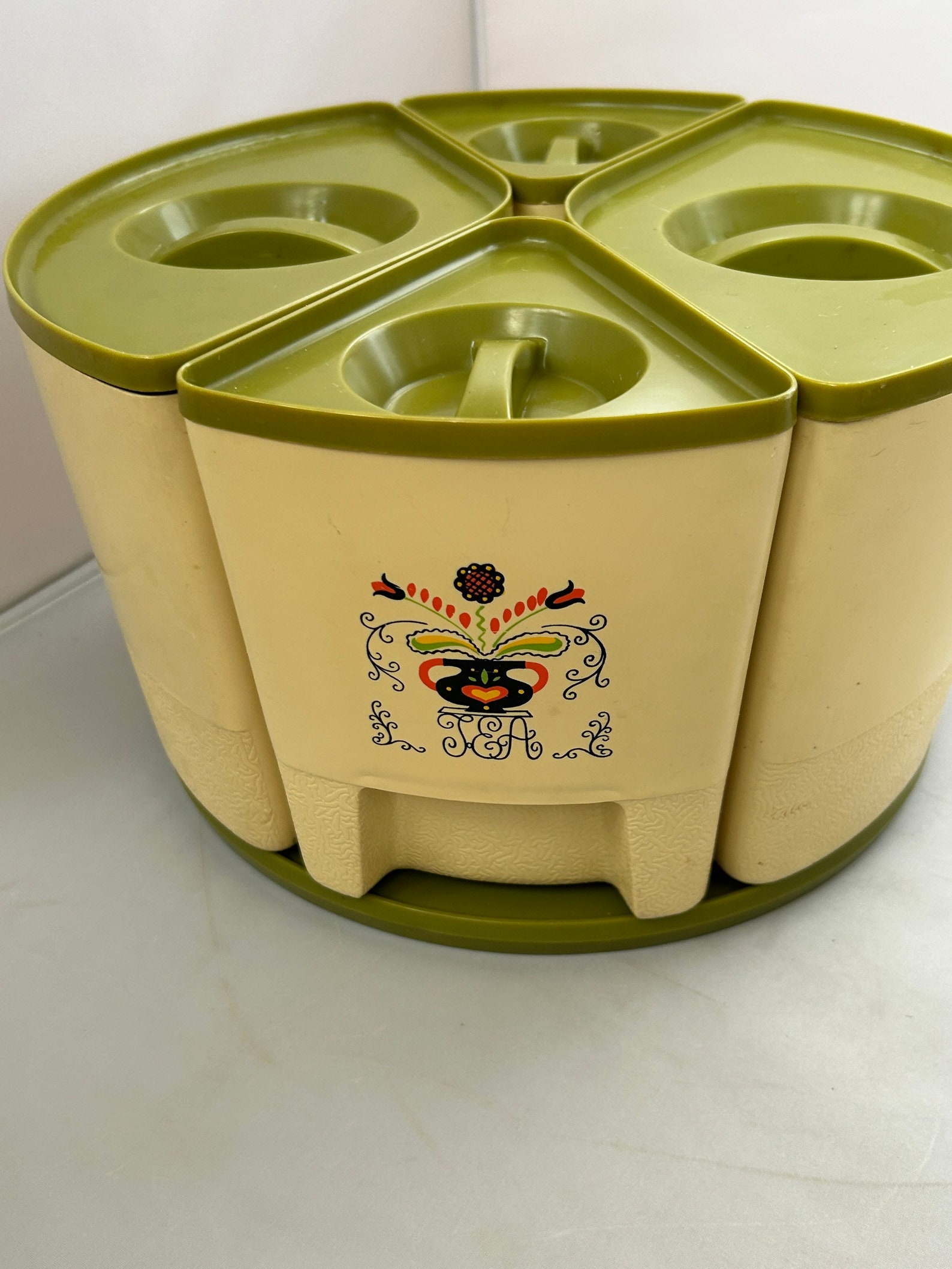 Sterilite Pennsylvania Dutch Lazy Susan Canister Set Etsy