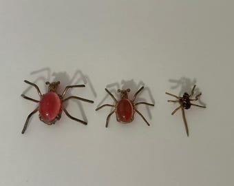 Spider Jelly Belly Brooches (2) Spider Jelly Belly Pin (1)