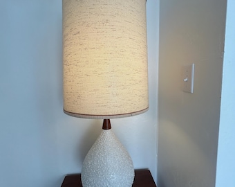 Large Mid Century Table Lamp - White Pebble
