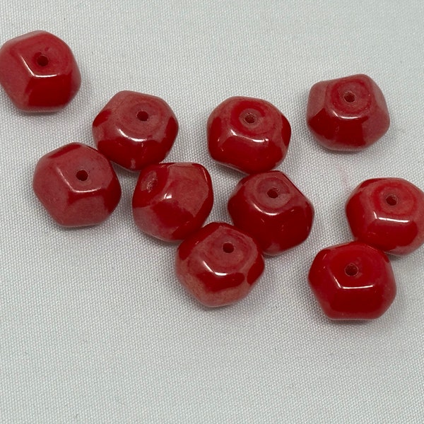 Destash: Small Lucite Acrylic Beads, Deep Rose Pink Beads, Magenta Beads, Resin Beads,  Hot Pink Polygon Beads