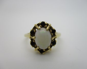 Vintage 14K Yellow Gold Oval Opal with Garnet Accents Cocktail Ring US Size 5