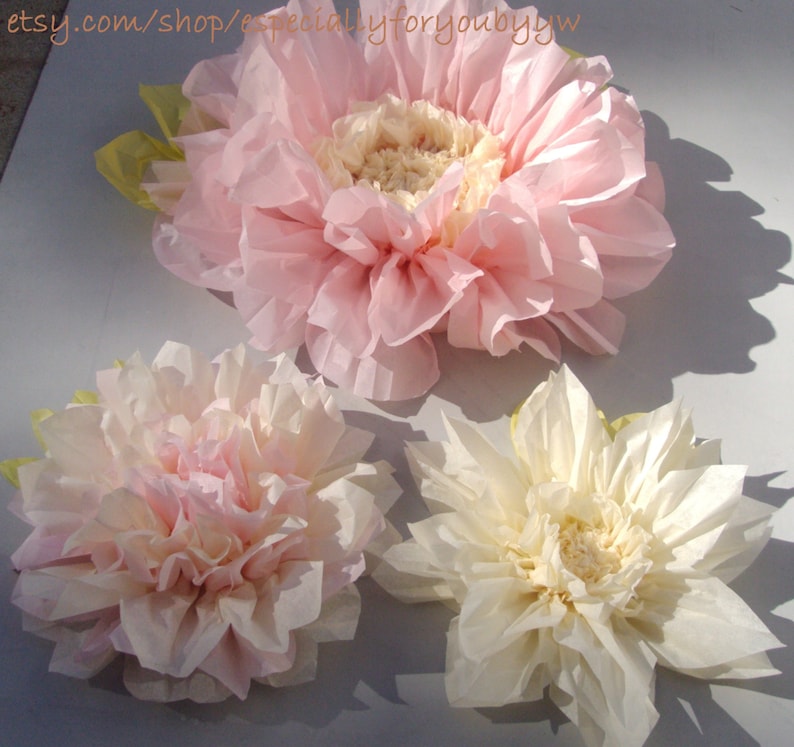 Set of 3 Giant Paper Flowers Light Pink Perfect Decorations for Wedding,Birthday Party&Baby Shower image 2