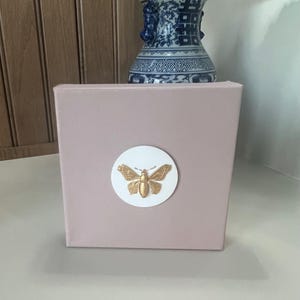 Bee intaglio on canvas painted with BM Sonoma clay