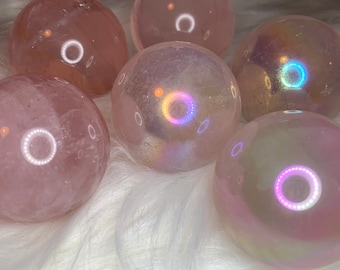 Rose Quartz - sphere - aura - crystal