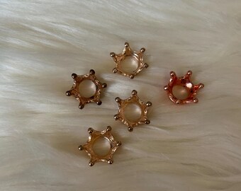 Set of 5 small Metal crown sphere holders