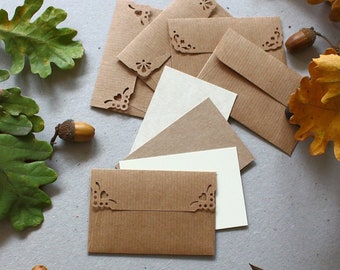 Mini Kraft Envelopes - 50 Mini Envelopes with notecards - Rustic Wedding Envelopes - Brown Kraft Envelopes -  Wedding Gift/Favor Envelopes