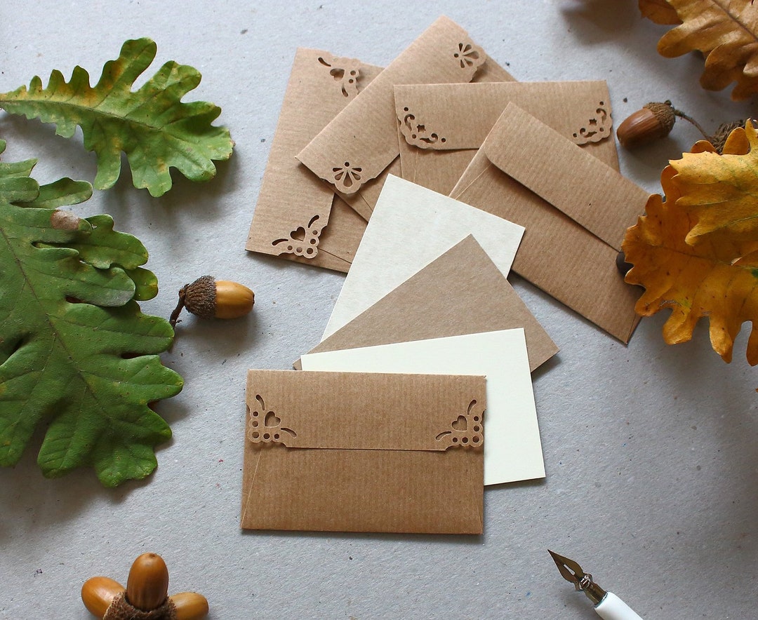 Mini enveloppes kraft - 50 mini enveloppes avec cartes de correspondance - enveloppes mariage rustique - enveloppes kraft marron - enveloppes cadeau/faveur de mariage - France