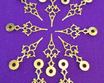 24 ponteiros serpentinos vintage brilhantes em latão maciço prensado para seus projetos de relógios - Fabricação de joias - Código: 395