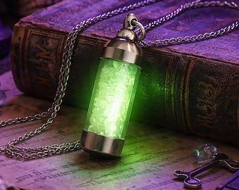 Collar de vidrio de uranio con colgante reactivo a la luz ultravioleta, acero inoxidable, curiosidades y rarezas.