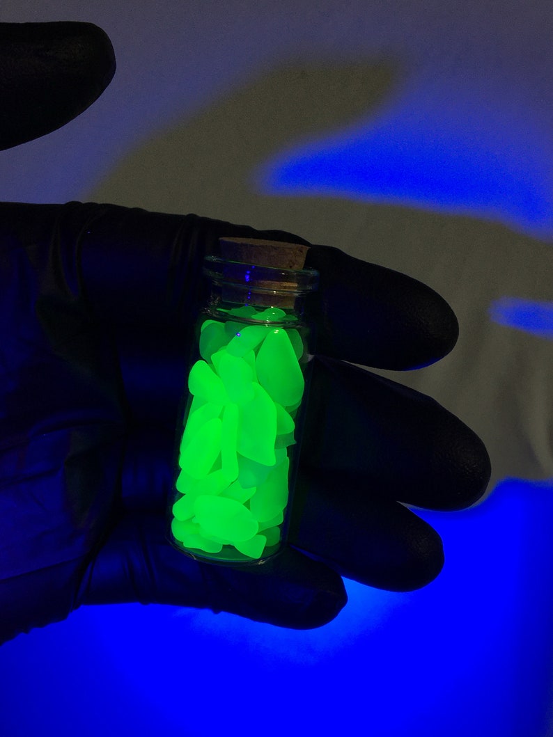 Crushed Green Uranium Sea Glass in Cork-Topped 2 Potion Vial, UV-Reactive Glowing, Lovers of Uranium & Curiosities/Oddities, Gifts under 20 image 5