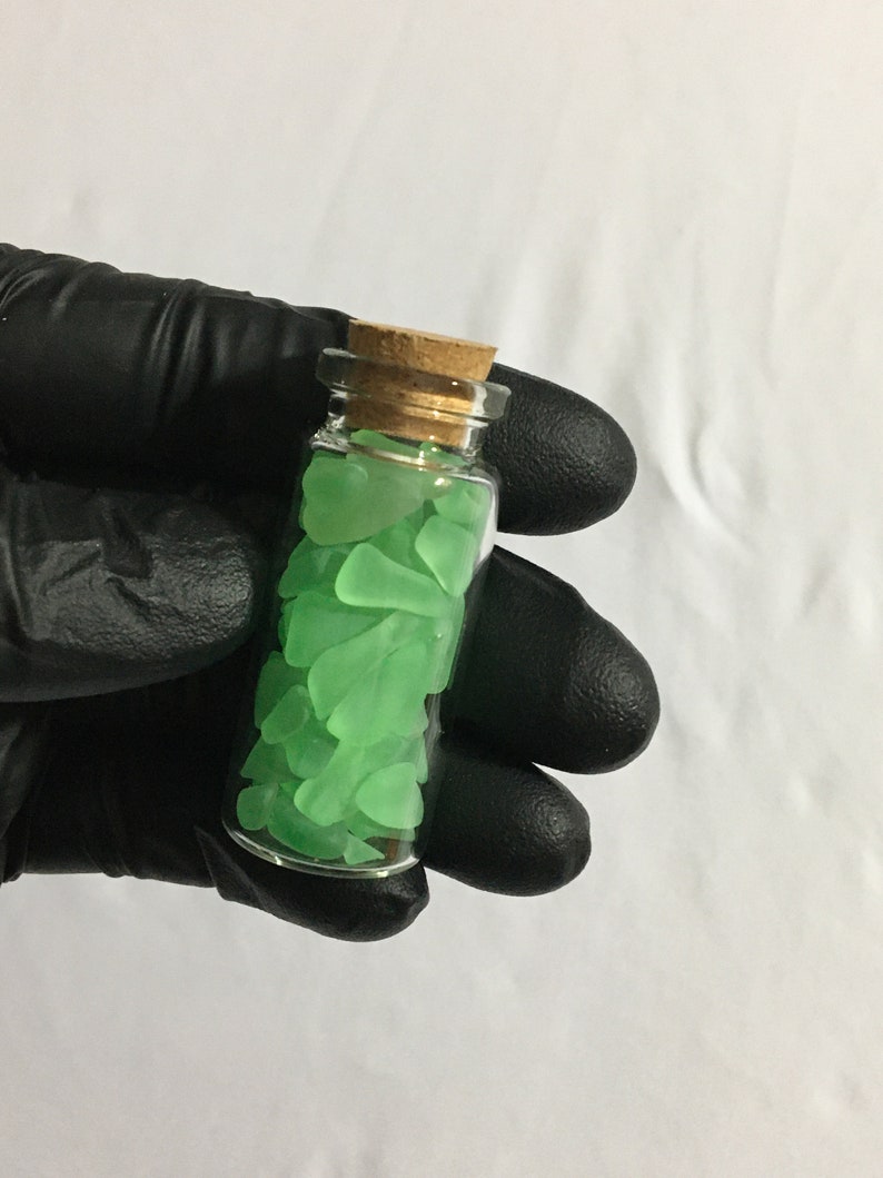 Crushed Green Uranium Sea Glass in Cork-Topped 2 Potion Vial, UV-Reactive Glowing, Lovers of Uranium & Curiosities/Oddities, Gifts under 20 image 4