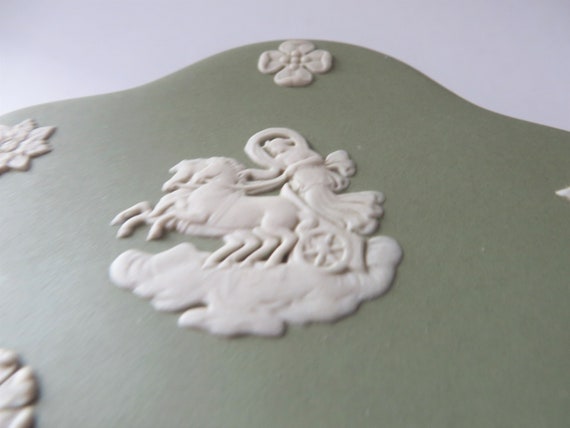 Wedgwood Jasperware vintage 1980/'s sage green dish