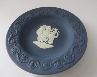 Wedgwood Jasperware Portland  vintage 1990's Arabesque pin dish