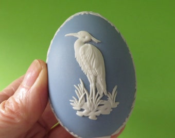 Wedgwood Jasperware vintage 1970's egg, Heron bird, Jasperware blue, Wild life, Ring box, Gift for her, Jasperware ring box, Gift for him