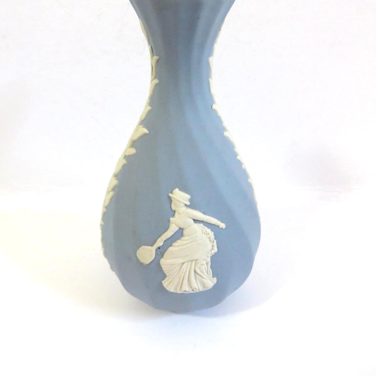 Wedgwood blue vase - Etsy 日本